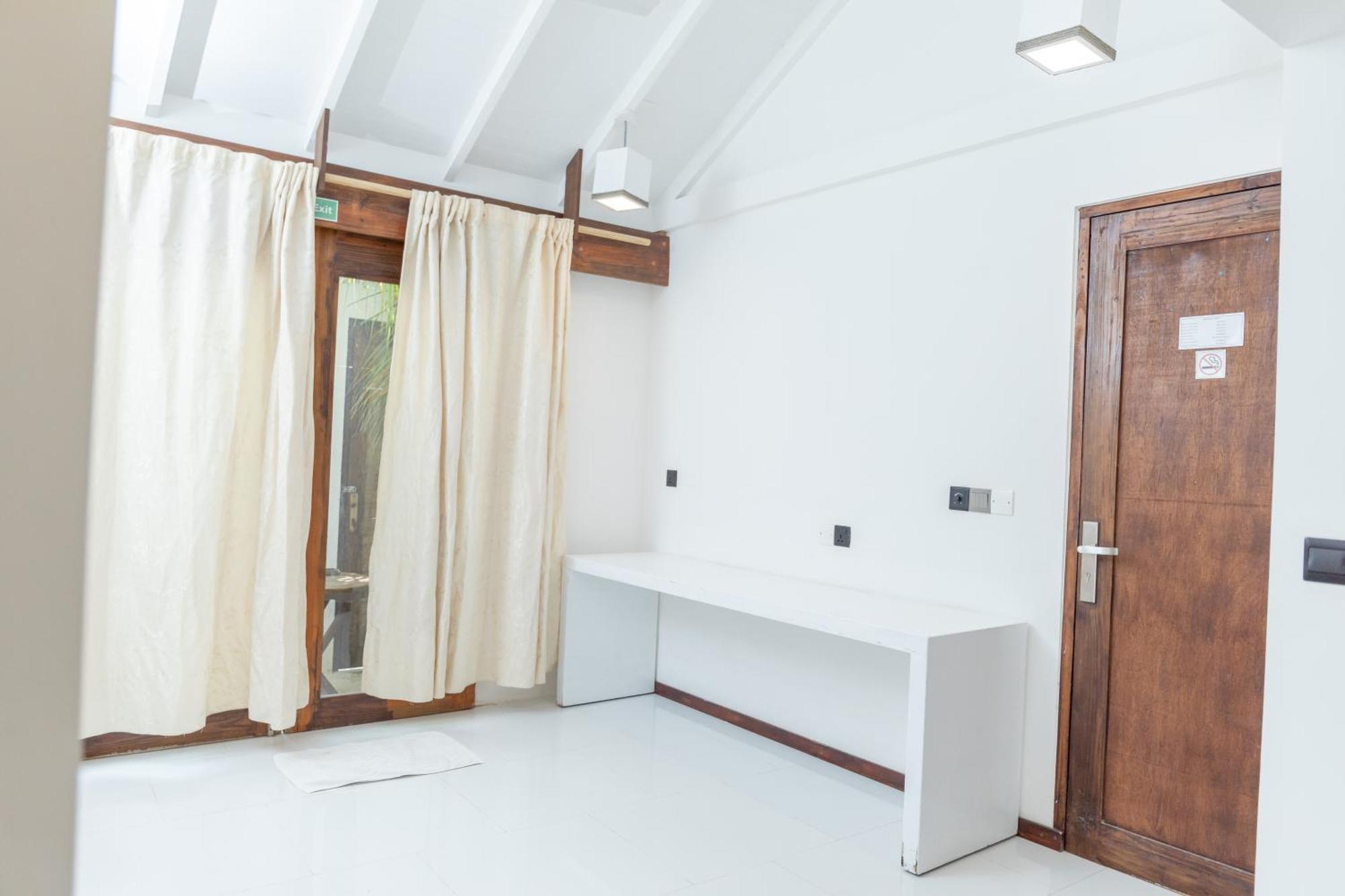 Brickwood Ganduvaru Private Villas Rasdhoo Buitenkant foto
