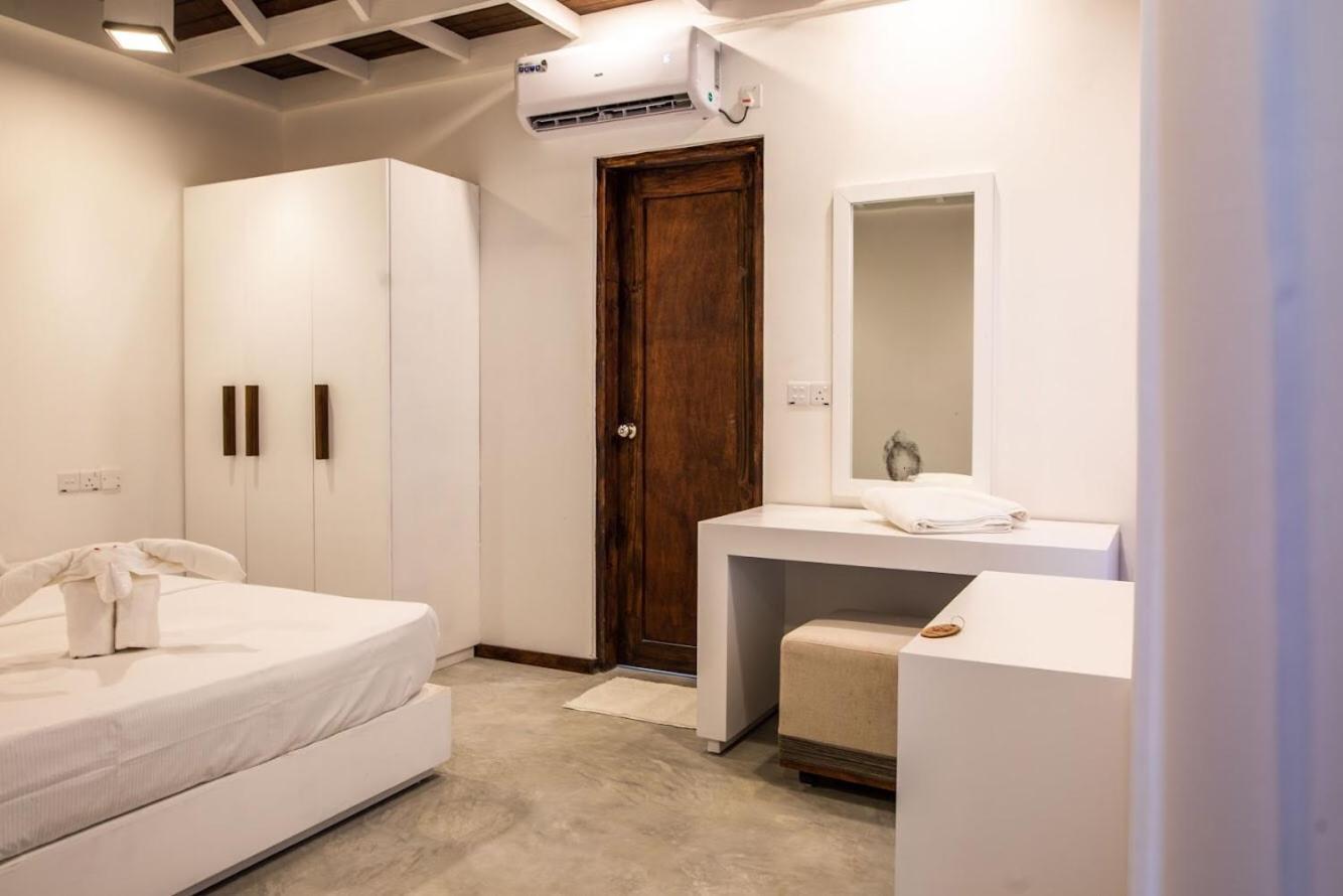 Brickwood Ganduvaru Private Villas Rasdhoo Kamer foto
